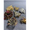 Image 2 : Collection Of 7 Vintage Rhinestone Brooches