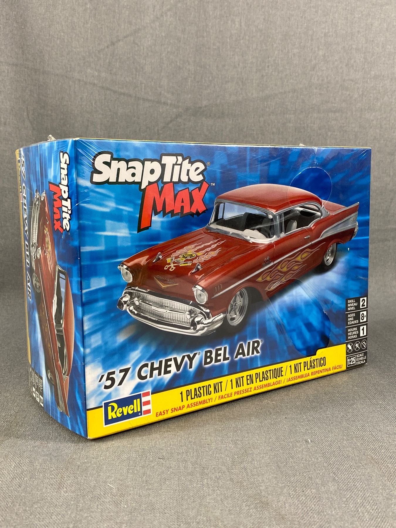 Snap Model Revell 1/25 Scale Snap Tite Max Model Kit - '57 Chevy Bel Air. Sealed Box