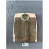 Image 1 : Vintage Bathroom Scale