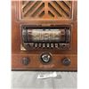 Image 2 : Vintage "Airline" Shortwave, Broadcast & B.C. Meters Radio. Model # 93BR-666A. Approx. 14 1/2" H x 1