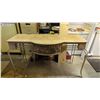 Image 1 : Large entrance way/Hallway Table Pick up only