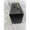 Image 8 : Zenith Tran-Oceanic Wave Magnet Shortwave Radio 7"w x 11" t x 8"d