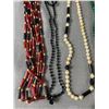 Image 2 : Group Lot of Beaded Necklaces