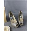 Image 2 : Nice Pair of Michael Korrs Silver Sparkly Shoes with Box. Used Size 7M