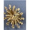 Image 2 : Pretty Vintage Gold Snowflake Design Brooch w/Centre Pearl