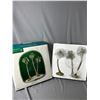 Image 2 : Dept 56 North Pole Woods Tree Accessories