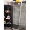 Image 1 : Glass shelf 16"x14" 65" Tall. 3 shelf
