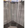 Image 1 : Glass shelf 16"x14" 65" Tall. 3 shelf