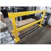 Image 1 : Yellow Guard Rails