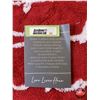 Image 3 : NEW STOCK: "Love Lives Here" Plush Jacquard with Tassels (50" x 60") Inspirational Quote Blanket "Lo