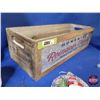 Image 8 : NEW STOCK: Combo Décor Group ~ Wood Box "HomeMade Reindeer Treats" ; Burlap Base Table Top Trees (2)