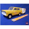 Image 2 : TONKA Jeep Wagoneer & Single Horse Trailer "Tonka Stables" (Total Measures : 3-3/4"H x 3-1/2'W x 15-