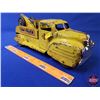 Image 8 : LINCOLN Tow Truck "DUNLOP TIRES" (5-1/2"H x 4-1/4"W x 13-1/2"D) (SEE PICS!)