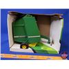 Image 2 : John Deere Round Baler (Scale 1:16) (ERTL) (SEE PICS!)