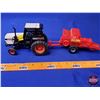 Image 3 : CASE 2294 (ERTL) (Scale 1:32) w/Plastic Square Baler (SEE PICS!)