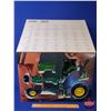 Image 2 : JOHN DEERE 6000/7000 Series Tractors Model Kit 1992 (ERTL) (Scale 1:16) (Box Measures: 14"H x 19-3/4