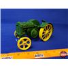 Image 1 : John Deere 1923 Model D Steel Wheel Tractor (Scale 1:16) (ERTL)