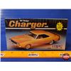 Image 11 : MODEL KITS (2) mpc ERTL : - 1969 Dodge Charger - 1971 Ford Mustang Boss 351 (1/25 Model Kits) (NIB) 