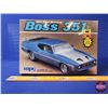 Image 2 : MODEL KITS (2) mpc ERTL : - 1969 Dodge Charger - 1971 Ford Mustang Boss 351 (1/25 Model Kits) (NIB) 