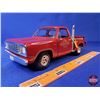 Image 1 : "Li'l Red Express" 1978 Dodge Truck (Scale 1:18) (ERTL) (Note: Mirror/Wipers need repair) (SEE PICS!