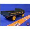 Image 6 : John Deere Parts Express Truck w/Box (Box Measures: 2-1/2"H x 2-1/2"W x 6"D) (SEE PICS!)