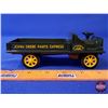 Image 7 : John Deere Parts Express Truck w/Box (Box Measures: 2-1/2"H x 2-1/2"W x 6"D) (SEE PICS!)