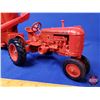Image 8 : CASE Tractor with Mixer Mill (Scale 1:16) (ERTL) (SEE PICS!)