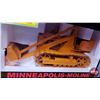 Image 3 : MINNEAPOLIS-MOLINE Highly Detailed Two Star Crawler With Loader (Scale 1:16) (SpecCast) (SEE PICS!)