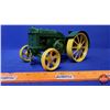 Image 1 : John Deere 1923 Model D Steel Wheel Tractor (Scale 1:16) (ERTL)