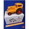 Image 1 : MINNEAPOLIS-MOLINE Comfort Tractor (Scale 1:16) (AGCO Scale Models) (SEE PICS!)