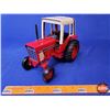 Image 2 : International 1586 Tractor (Scale 1:16) (ERTL) (SEE PICS!)