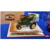 Image 2 : Commemorative Tractors (2): John Deere & International (SEE PICS!)