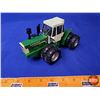 Image 3 : OLIVER 2655 Tractor * 2005 National Farm Toy Show (Scale 1:32) (ERTL) (SEE PICS!)