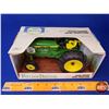 Image 1 : Field of Dreams JOHN DEERE 2640 Tractor "1990 Special Edition" (Scale 1:16) (SEE PICS!)