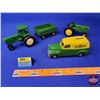 Image 1 : John Deere Collector Combo (4) Tractors & Wagon (Scale 1:32) & Truck Bank (SEE PICS!)