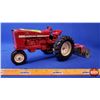 Image 2 : International Row Crop Tractor (ERTL) & Massey-Harris Disc (Lincoln)  (Scale 1:16) (SEE PICS!)