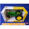 Image 2 : John Deere Model A Styled (Scale 1:16) (ERTL) (SEE PICS!)