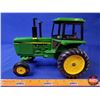 Image 2 : John Deere 4400 Series Tractor (Scale 1:16) (ERTL) (SEE PICS!)