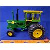 Image 2 : John Deere 4320 Diesel with Hiniker Cab * Dealer Collection 2005 (Scale 1:16) (ERTL) (SEE PICS!)