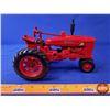 Image 11 : Variety IH Tractors (3): Super MTA; 350 Farmall; I-D9 (Scale 1:16) (SEE PICS!)