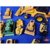 Image 5 : Variety Construction Die-Cast (16) Variety (Scales 1:50 to 1:85) (SEE PICS!)