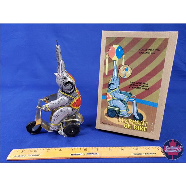 Blömer & Schuler - Wind-up tin toy - Elephant On Tricycle, Unboxed Blömer & Schuler - Wind-up tin toy - Elephant On Tricycle, Unboxed