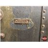 Image 5 : Wardrobe Steamer Trunk "Canada Trunk & Bag Limited" (Note: No Key / No Rod for Iron Board) (14"W x 4