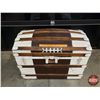 Image 1 : Humpback Cedar Lined / Wood Slat Trunk (White Painted) (26"H x 34"W x 21"D) (SEE PICS!)