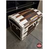 Image 3 : Humpback Cedar Lined / Wood Slat Trunk (White Painted) (26"H x 34"W x 21"D) (SEE PICS!)