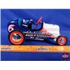 Image 7 : Crown Premiums Pedal Car Bank - Valvoline #6 Mark Martin with Stand, Flags & Helmet (Scale 1:6) (SEE