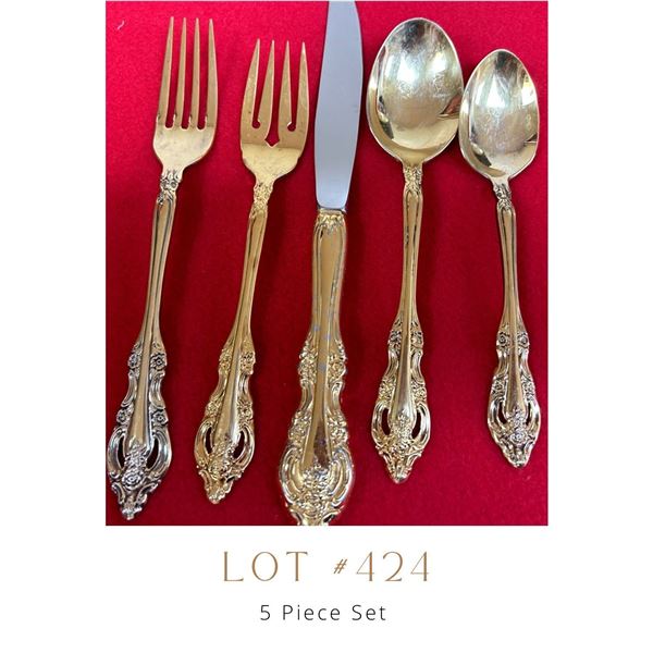 Lot 424