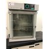 Image 2 : FISHER SCIENTIFIC 537D ISOTEMP CONVECTION INCUBATOR WITH RACK