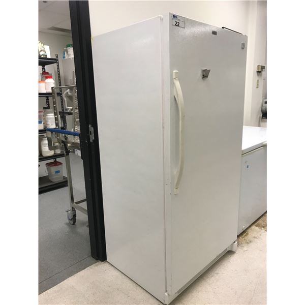 KENMORE (253.60722012) UPRIGHT FREEZER (WHITE) AND CONTENTS IF ANY