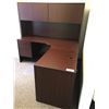 Image 2 : CHERRYWOOD FINISH L-SHAPED OFFICE DESK WITH HUTCH